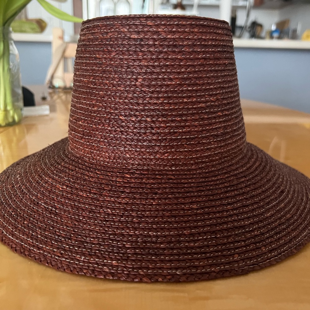 NEW Janessa Leone 
Wes Hat size S